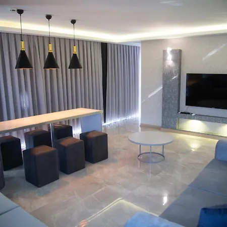 Le Luxe & 5*