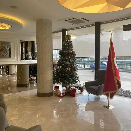 Le Luxe & Otel 5*