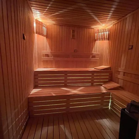 Le Luxe & Hotel 5*