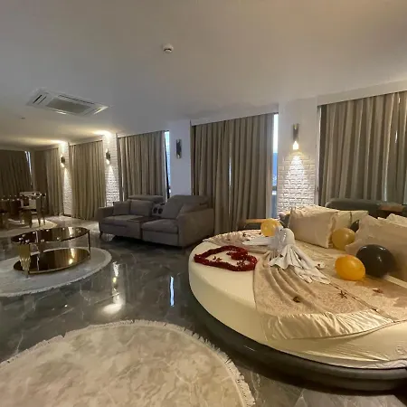 Le Luxe & 5* Bursa