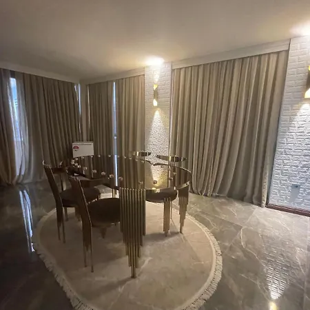 Le Luxe Хотел 5*