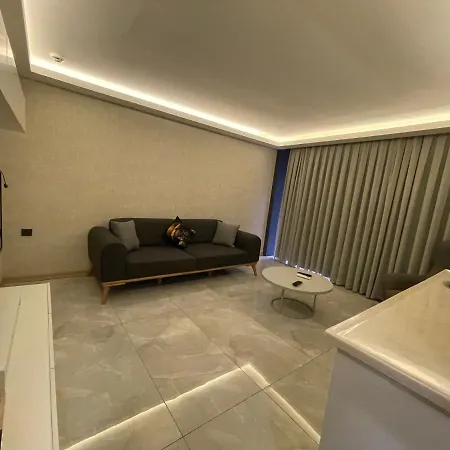 Hotel Le Luxe &