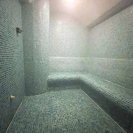 Le Luxe 5*