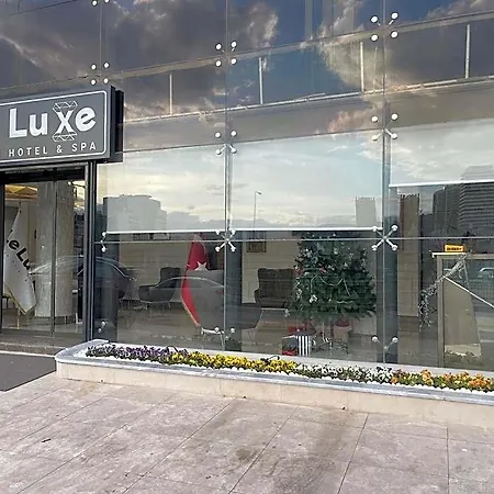 Отель Le Luxe