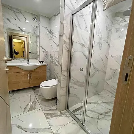 Le Luxe Отель Бурса