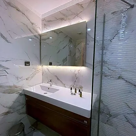 酒店 Le Luxe