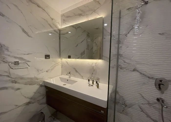 מלון Le Luxe בורסה