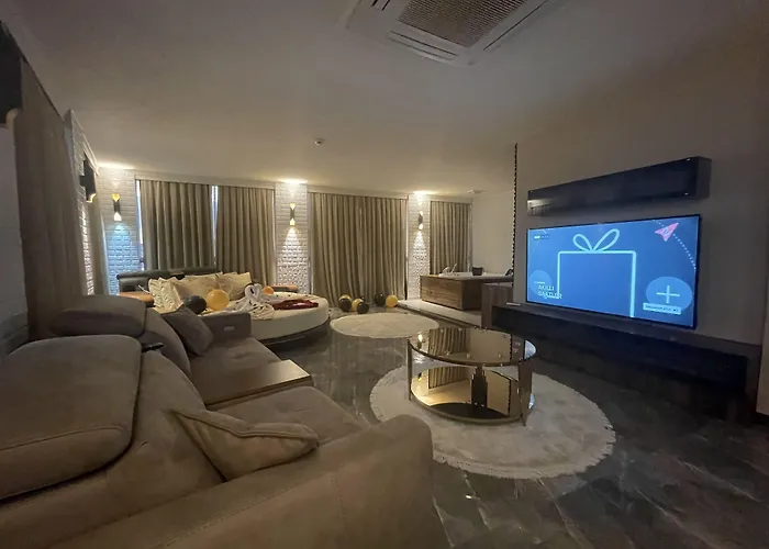 Le Luxe מלון בורסה